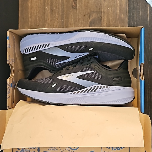 NIB Brooks Launch GTS 9 W10 Black/Purple - Picture 10 of 11